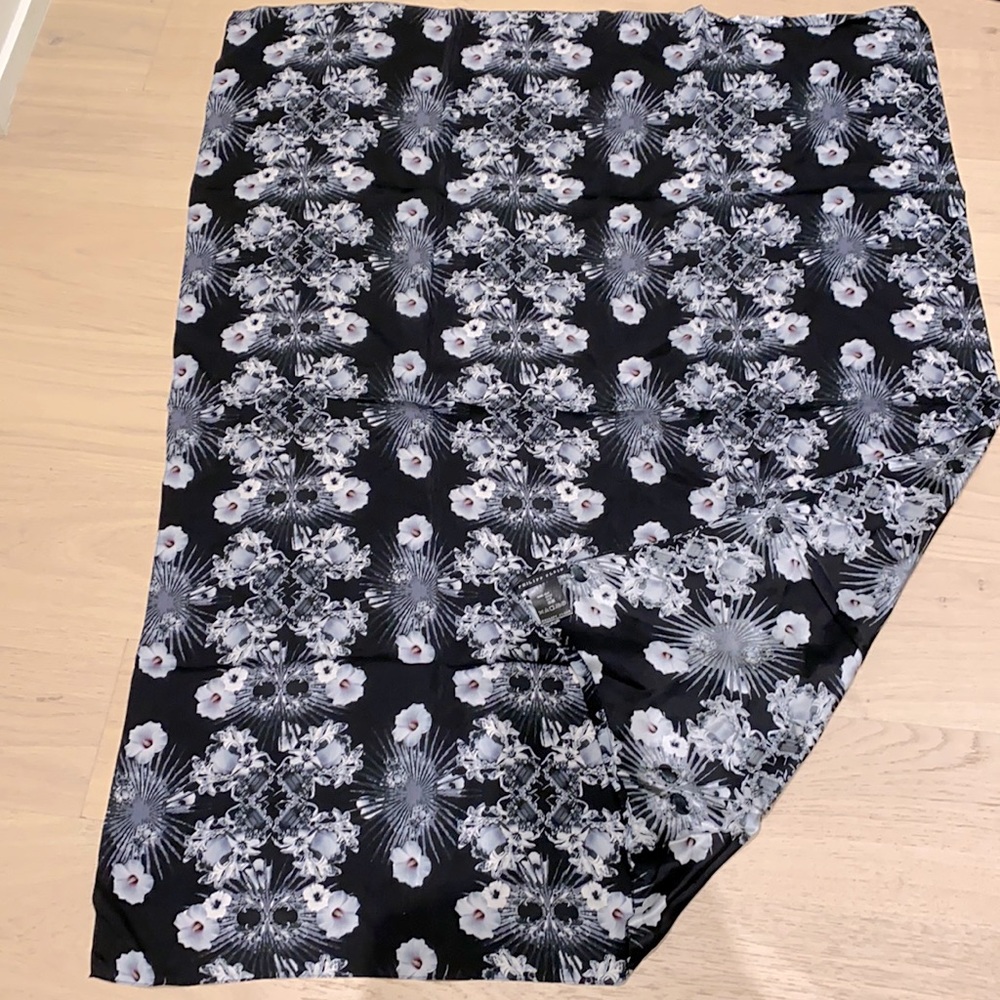 New Philipp Plein 100% Silk Scarf